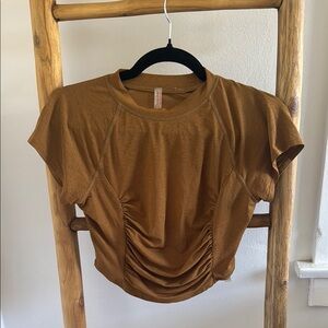 Free People Brown Ruched Fitted Short Sleeve Tee